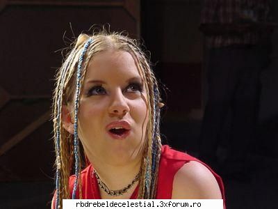fuzz - annie - actori din rebelde