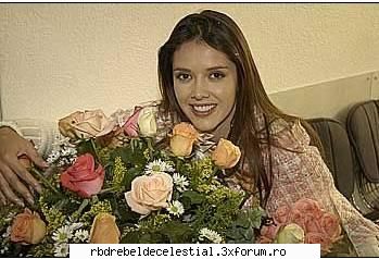 marlene favela - annie - actori/actrite