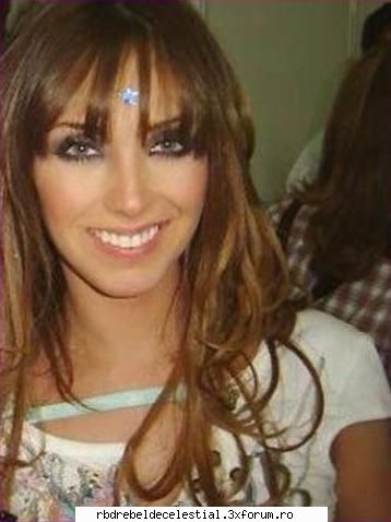 poze - annie - anahi