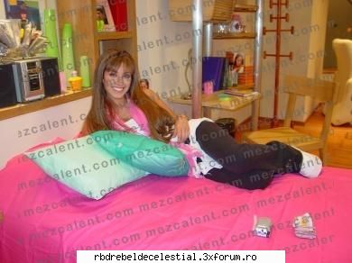 poze - annie - anahi