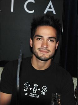 poze - annie - alfonso herrera