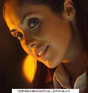 poze - annie - anahi