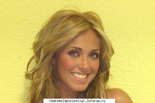 poze - annie - anahi