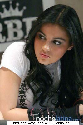 poze - annie - mayte perroni