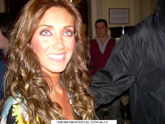 poze - annie - anahi