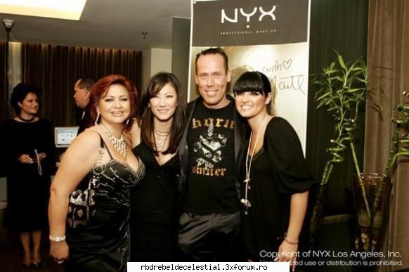 poze - annie - mayte perroni