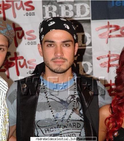 poze - miguel arango - alfonso herrera